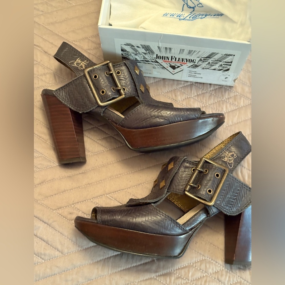 John Fluevog leather platform shoes - size 7